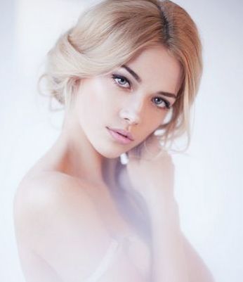Tắm Sữa Tươi Và Bí Mật Làm Đẹp Của Nữ Hoàng Cleopatra